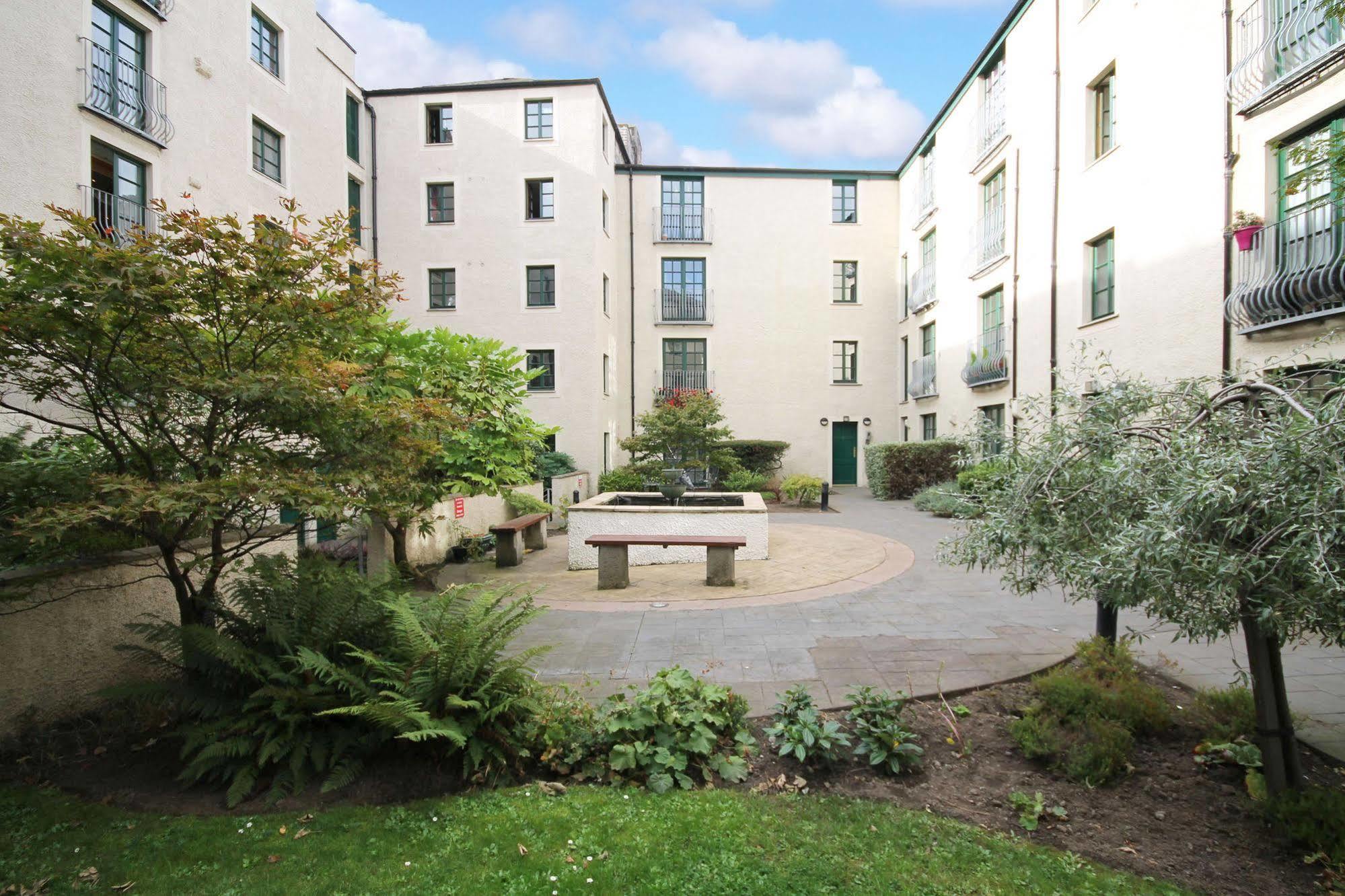 Edinburgh City Center Coady Apartment Sleeps 5 Free Car Park Space Экстерьер фото